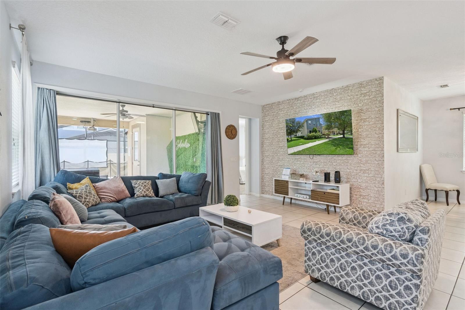 1633 NASSAU POINT TRAIL