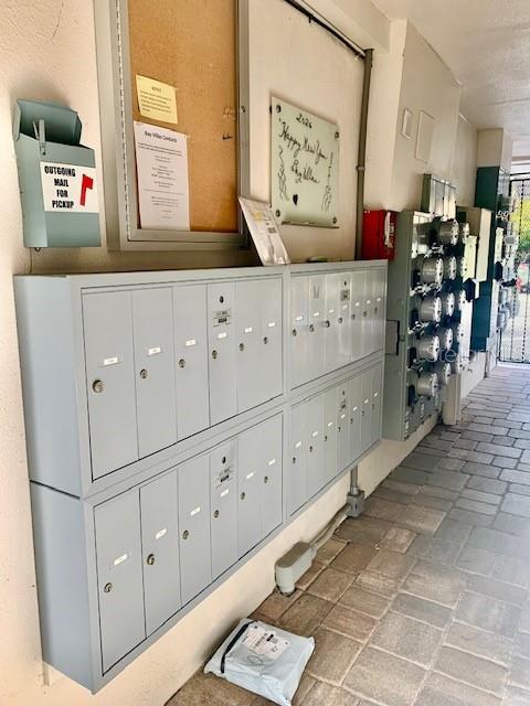 BAY VILLAS CONDO - Residential Lease