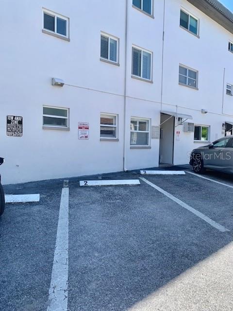 BAY VILLAS CONDO - Residential Lease