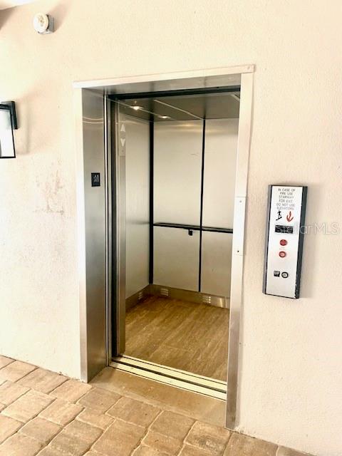 BAY VILLAS CONDO - Residential Lease