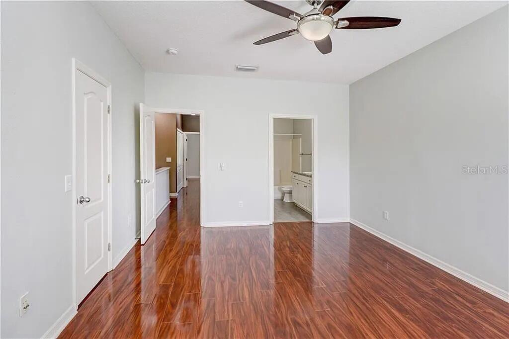 FISHHAWK RANCH TWNHMS PH - Residential