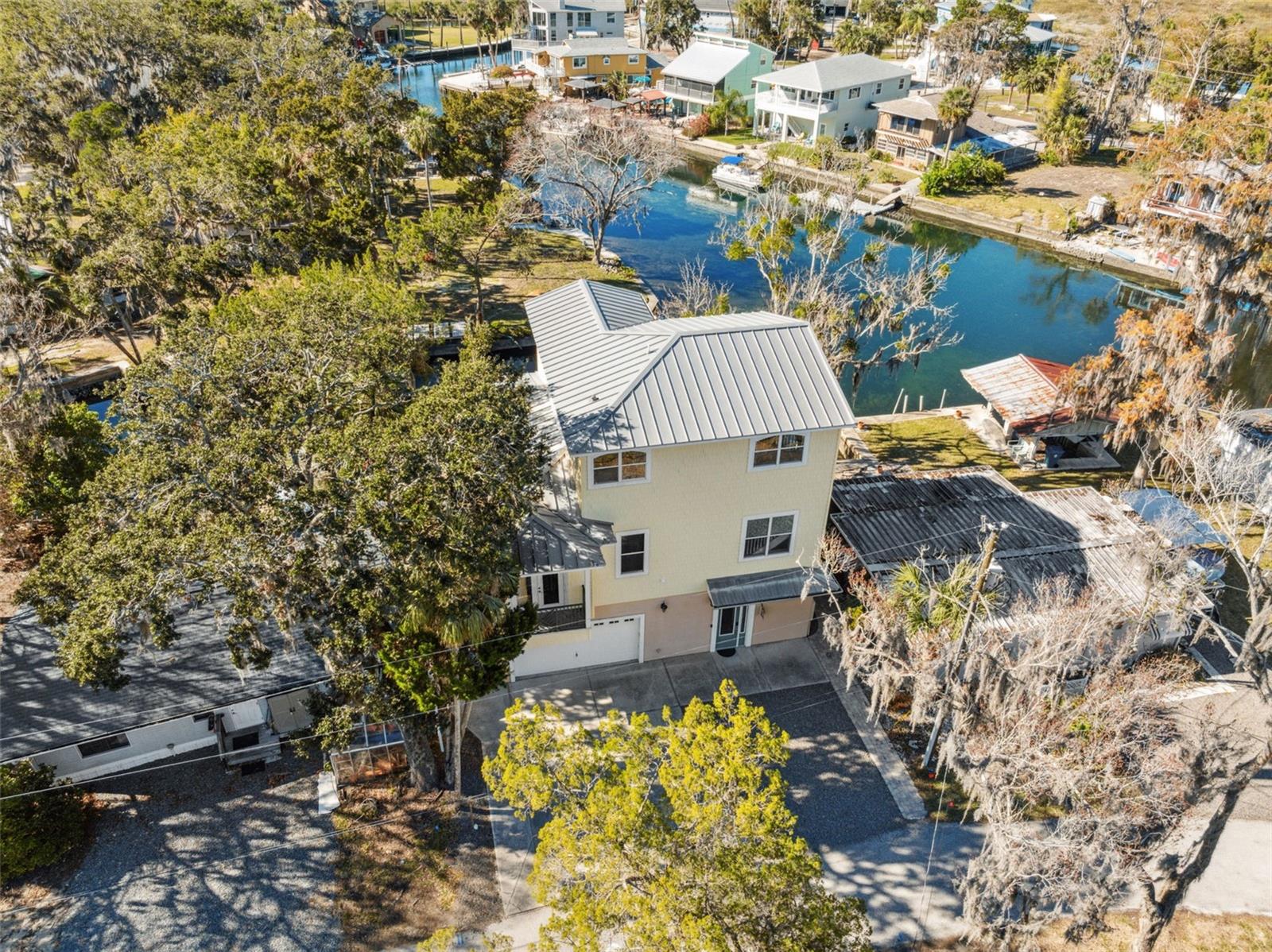 WEEKI WACHEE GARDENS ADD - Residential