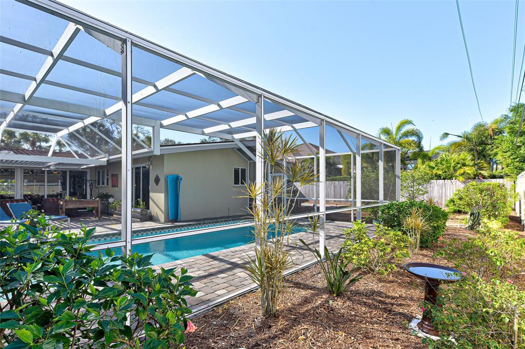 Photo 69 of 86 of 612 W VENICE AVENUE house