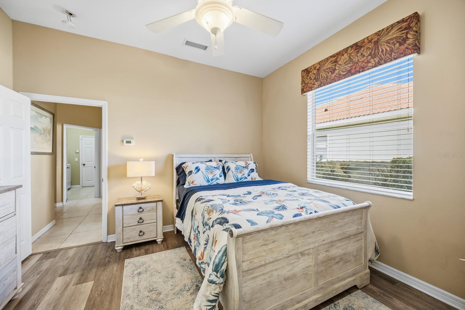 SAWGRASS - Residential