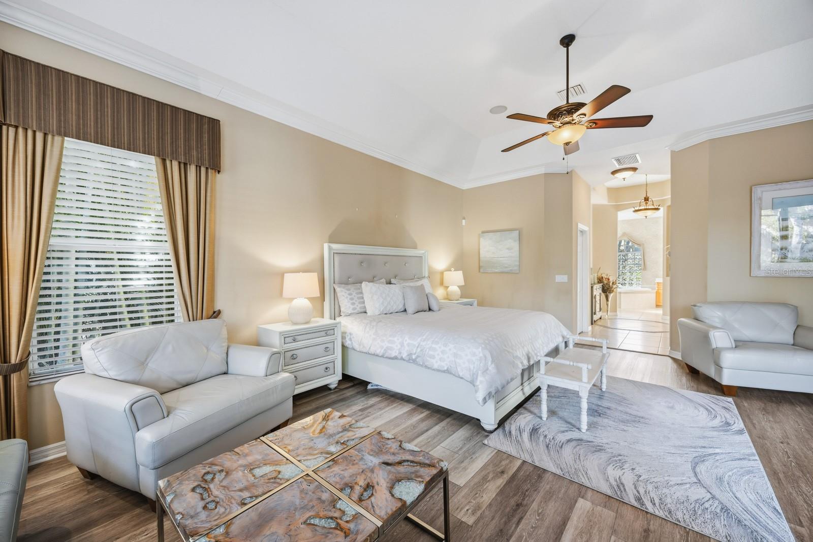 SAWGRASS - Residential