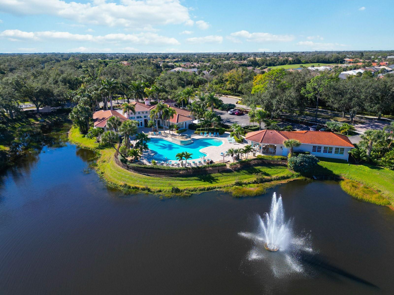 SAWGRASS - Residential