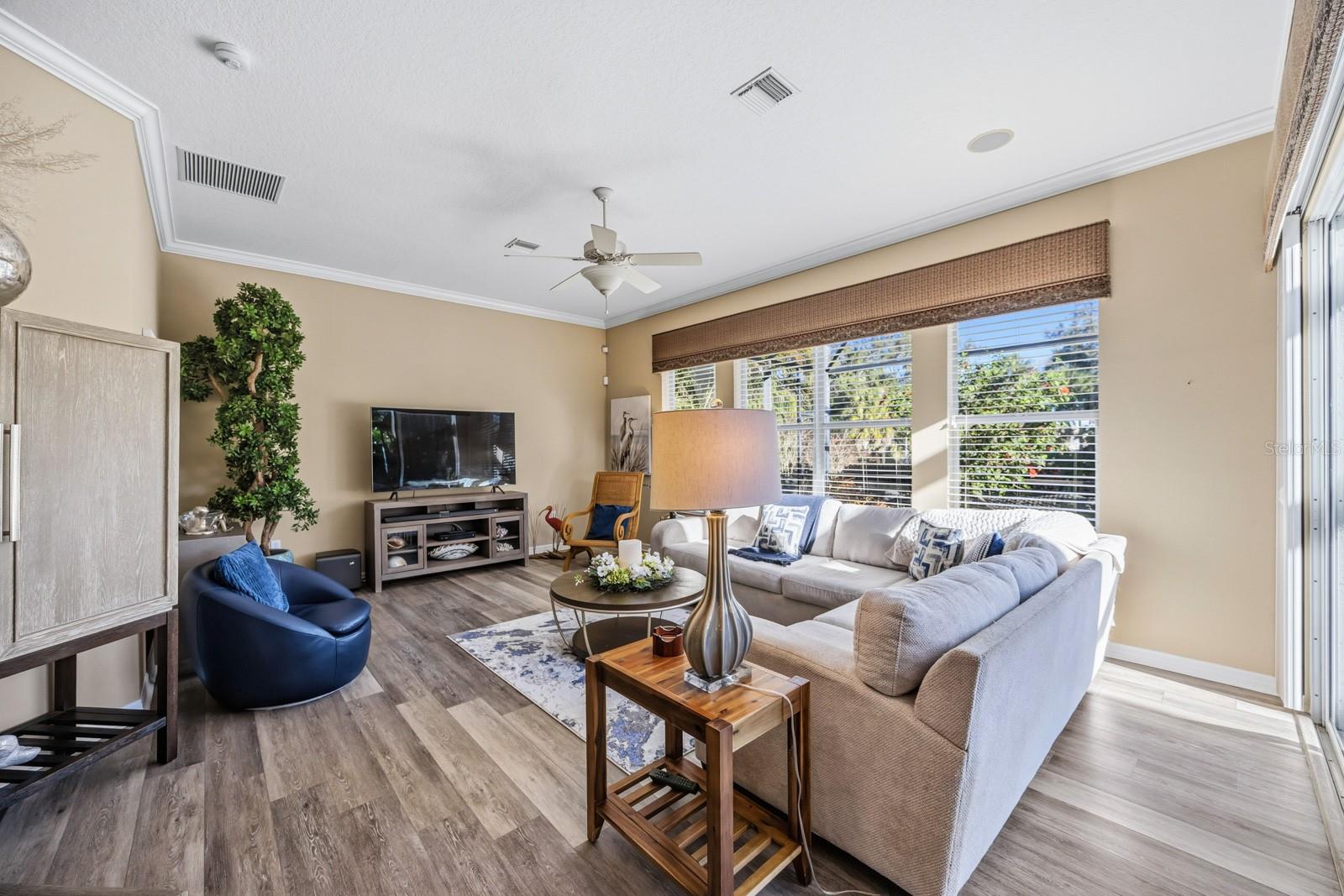 SAWGRASS - Residential