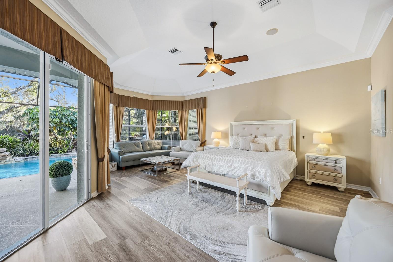 SAWGRASS - Residential