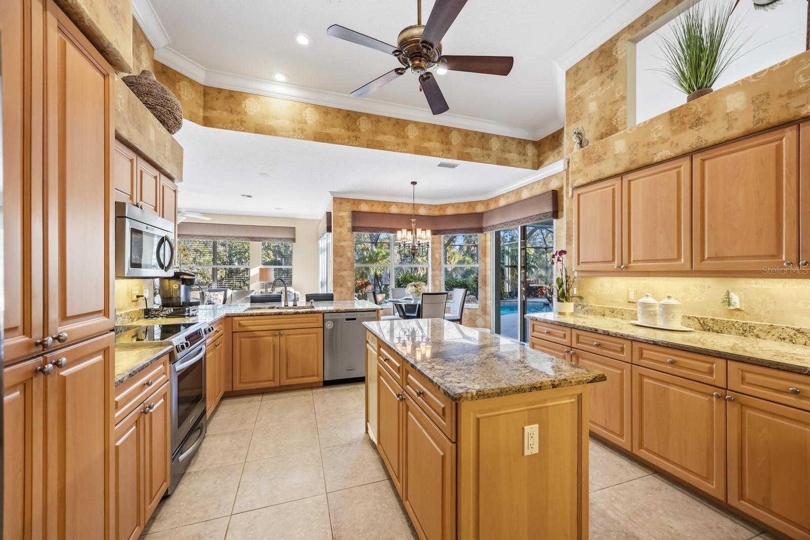 SAWGRASS - Residential