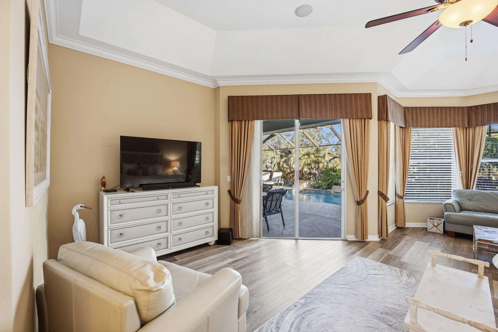 SAWGRASS - Residential