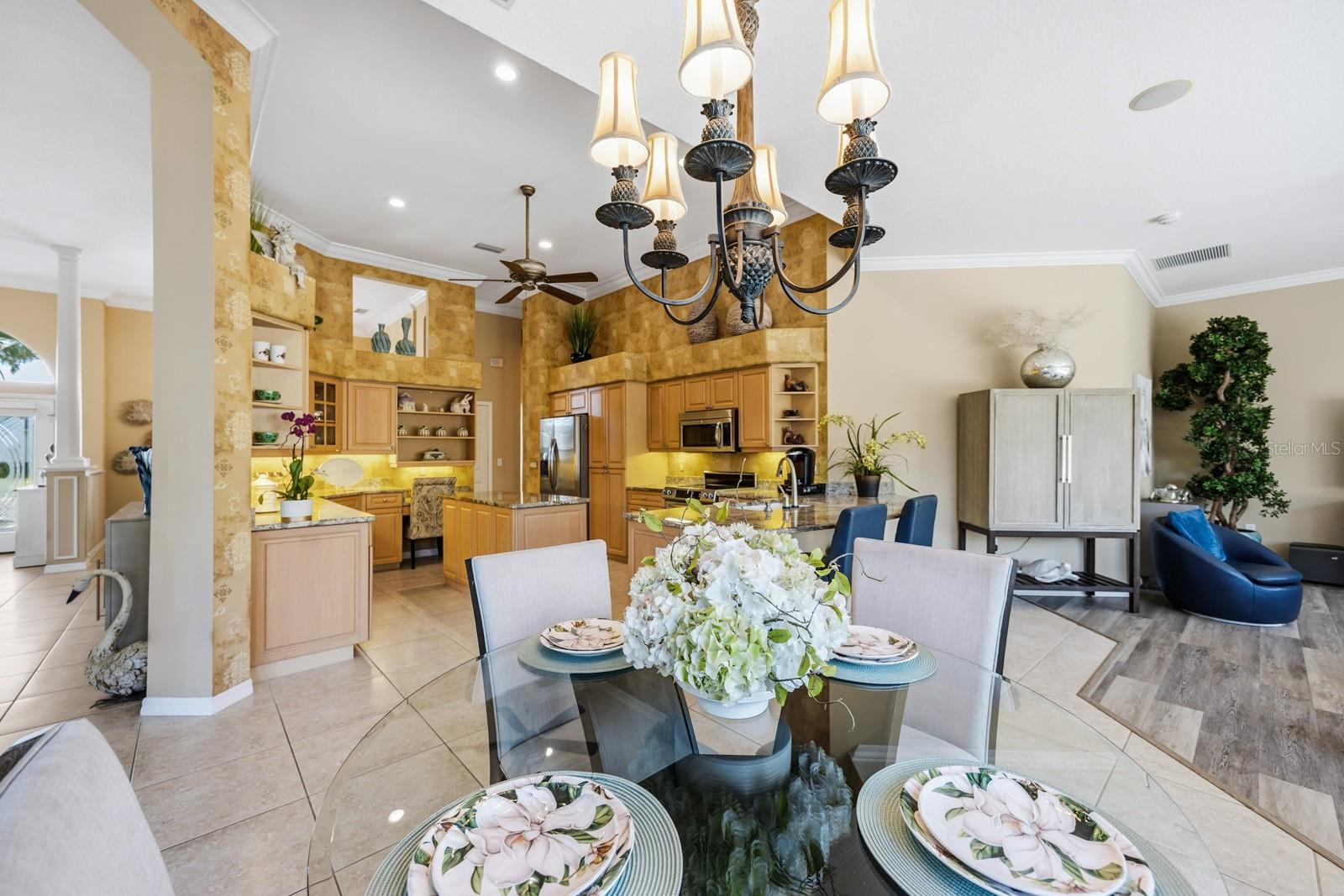 SAWGRASS - Residential