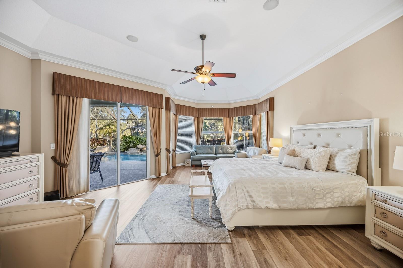 SAWGRASS - Residential