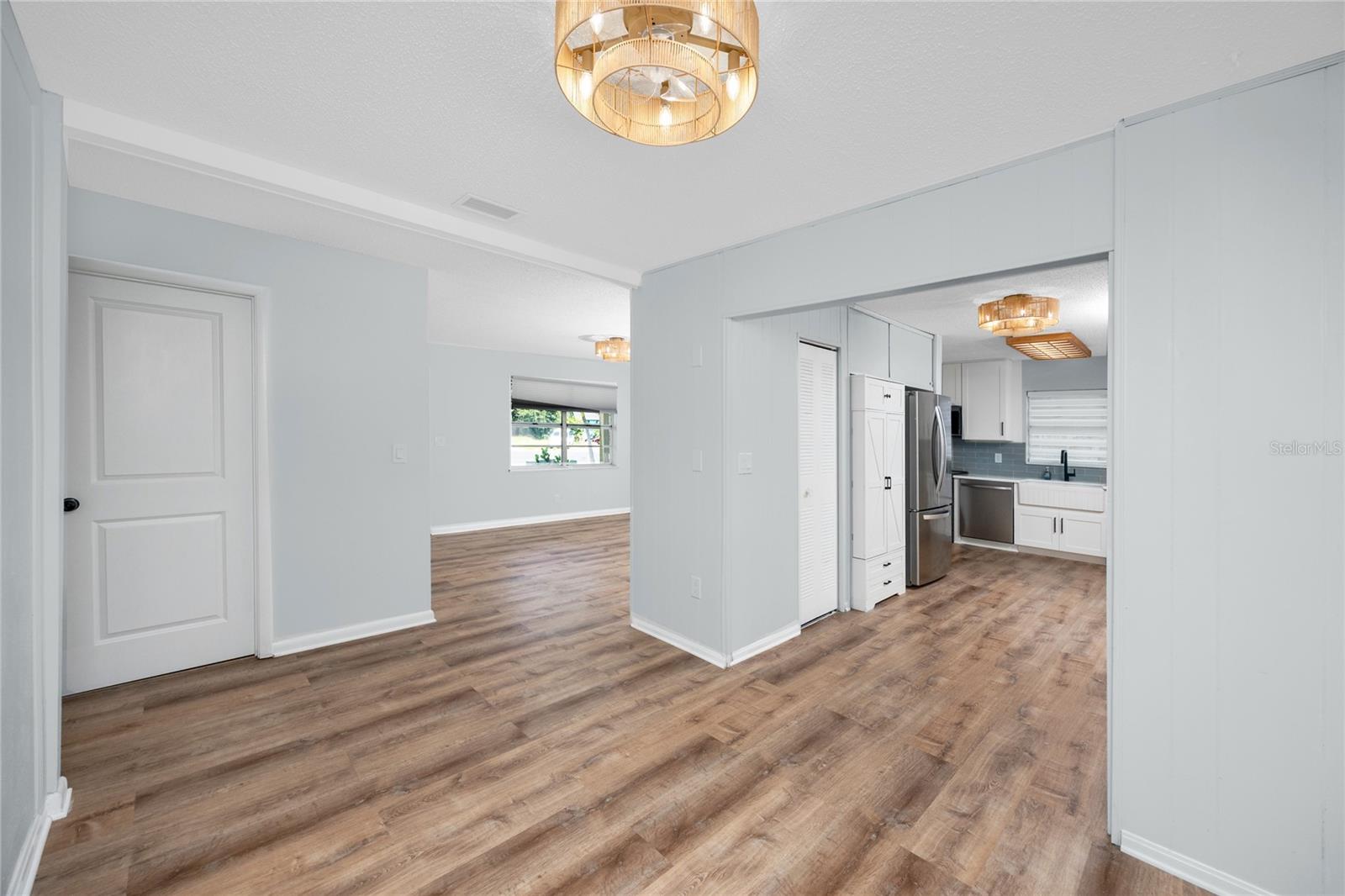 SEMINOLE PARK ESTATES - Residential Lease