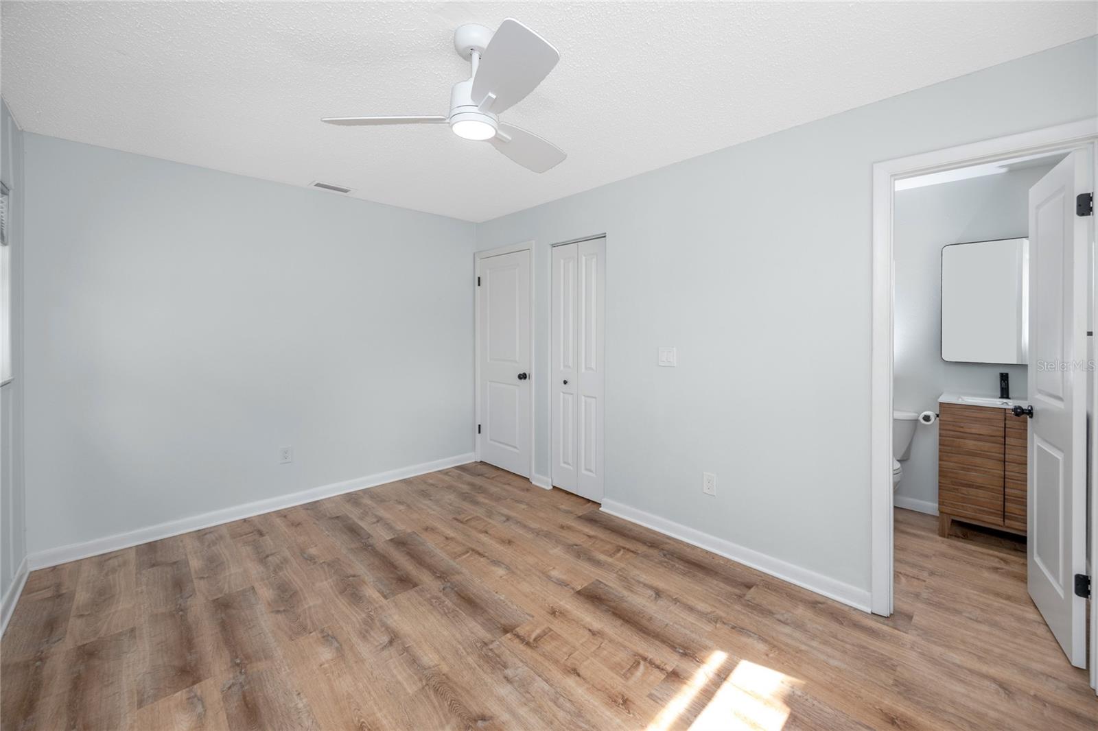 SEMINOLE PARK ESTATES - Residential Lease