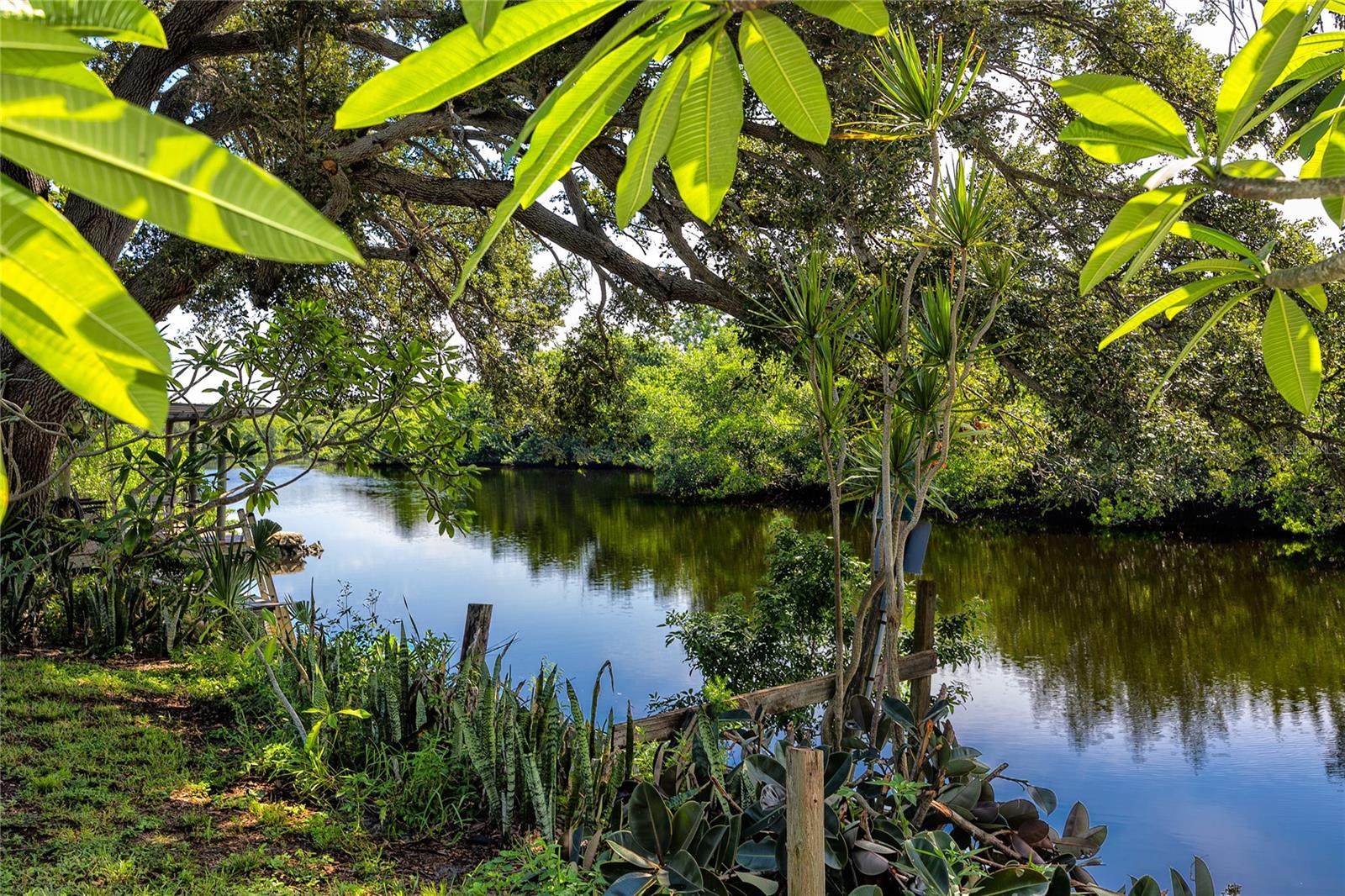 SEMINOLE PARK ESTATES - Residential Lease