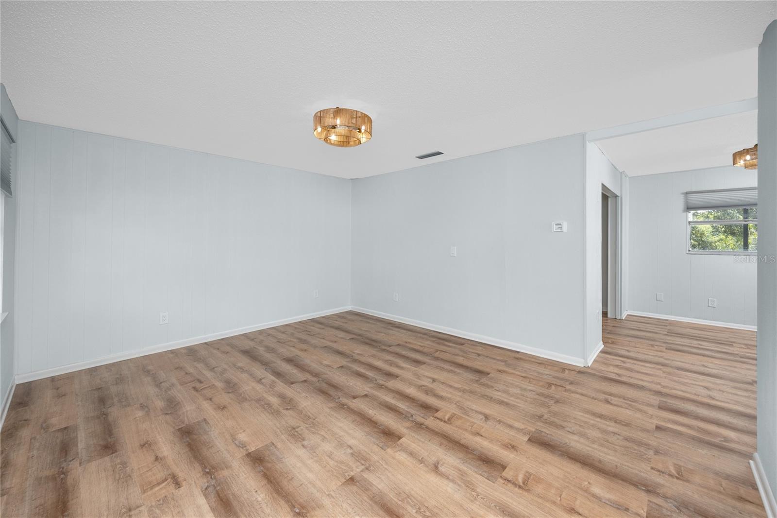 SEMINOLE PARK ESTATES - Residential Lease