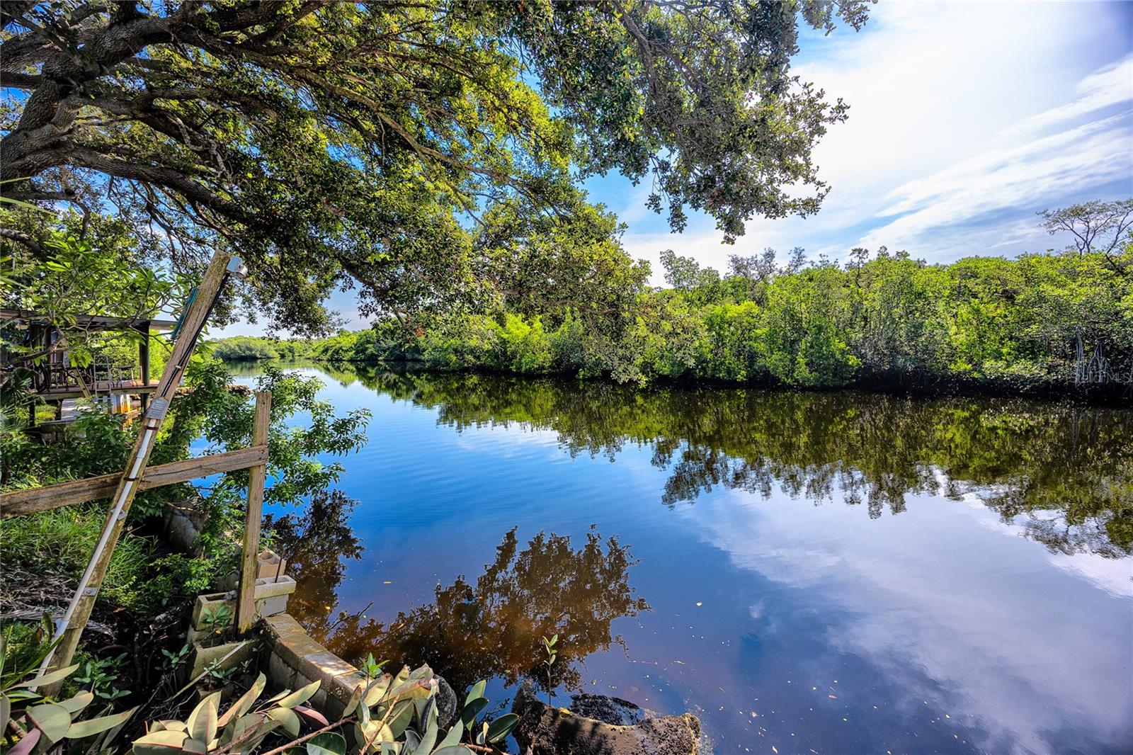 SEMINOLE PARK ESTATES - Residential Lease