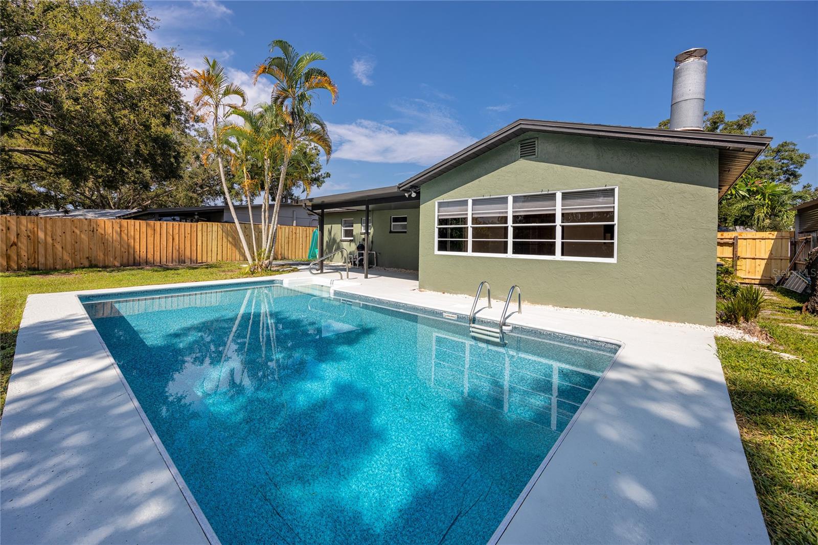 SEMINOLE PARK ESTATES - Residential Lease