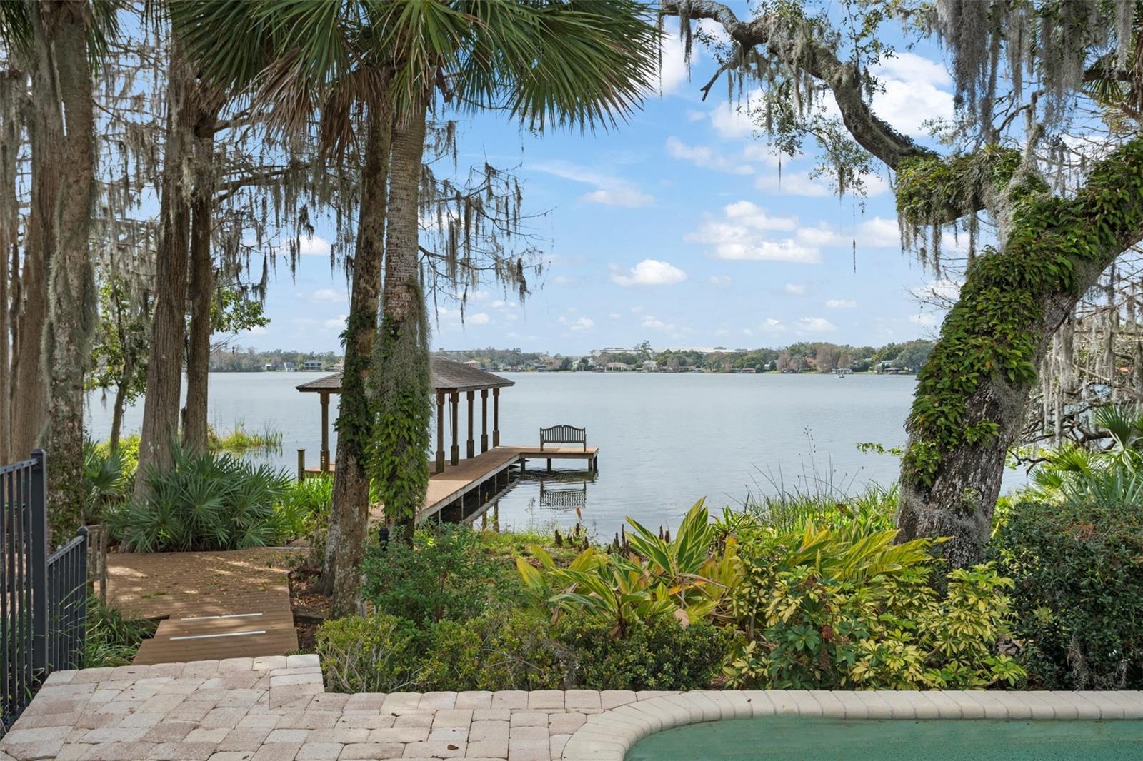 OAKS OF MAITLAND - Residential