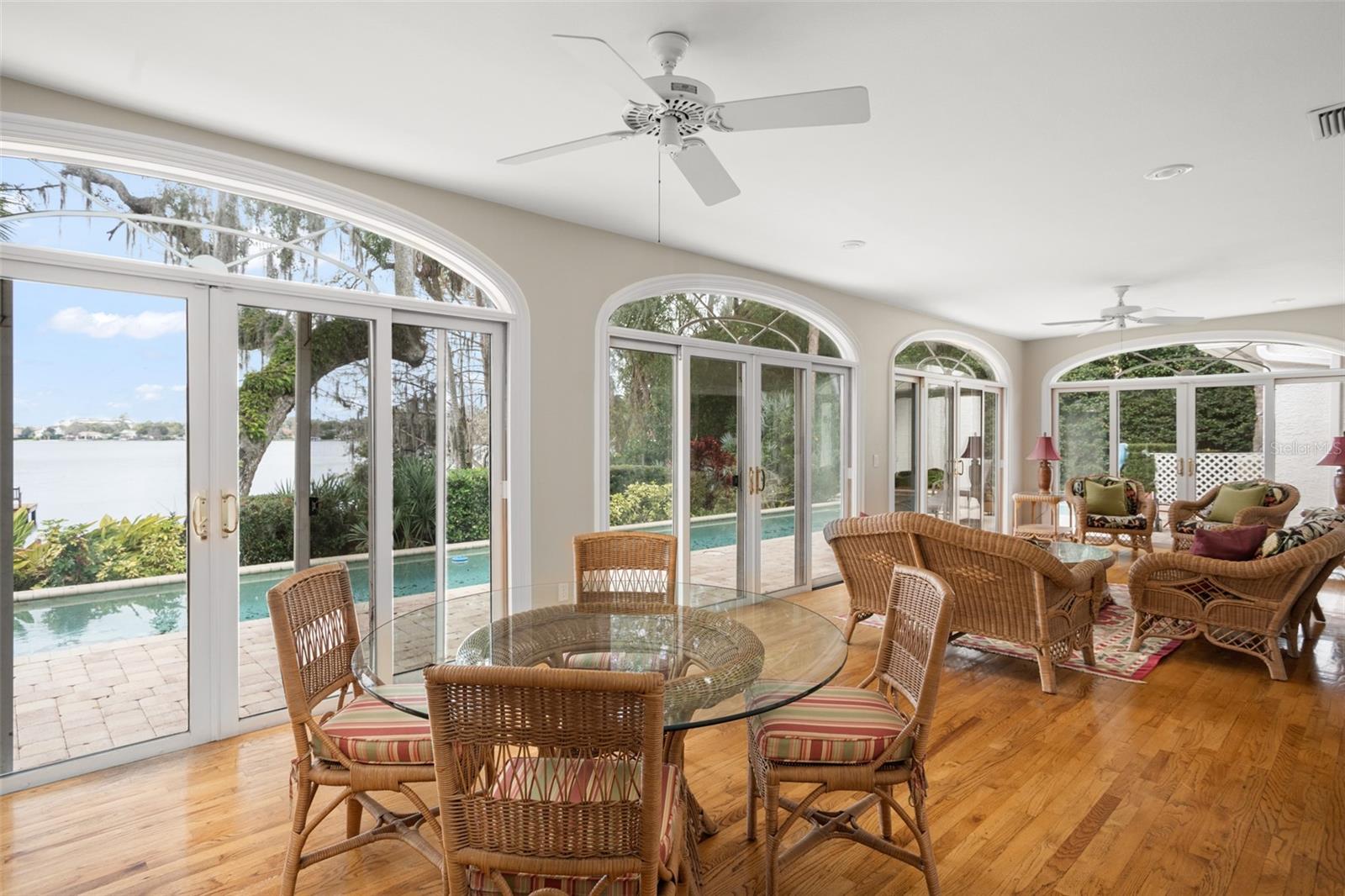 OAKS OF MAITLAND - Residential