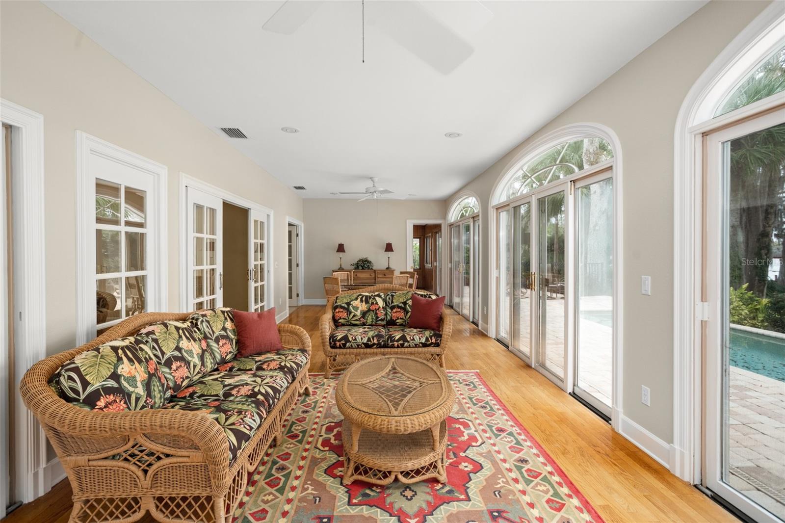 OAKS OF MAITLAND - Residential