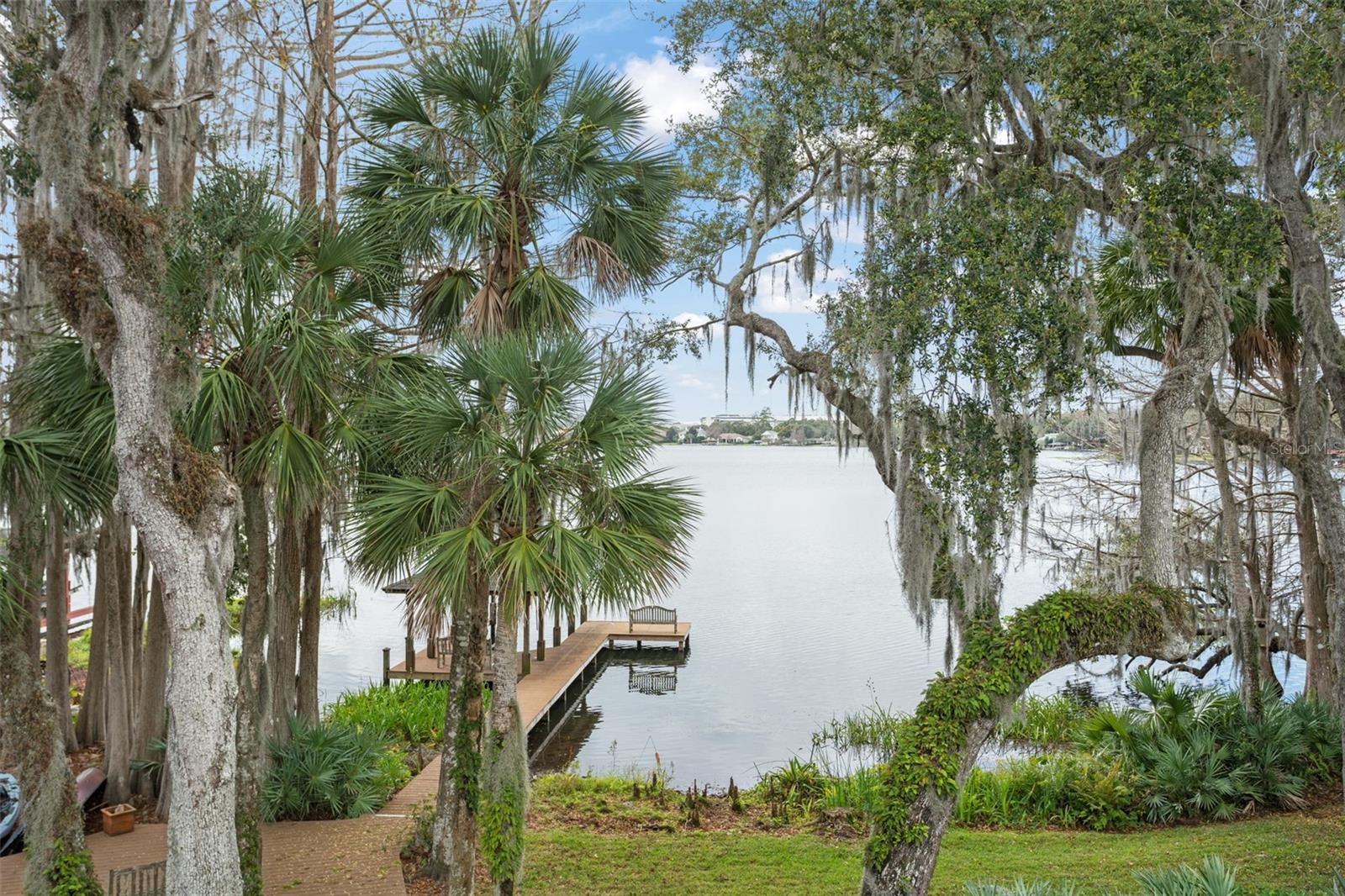 OAKS OF MAITLAND - Residential