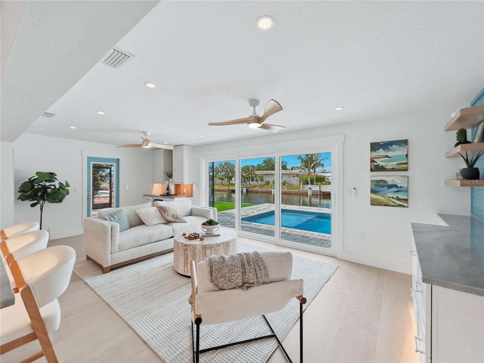 FLAMINGO CAY SECOND UNIT - Residential