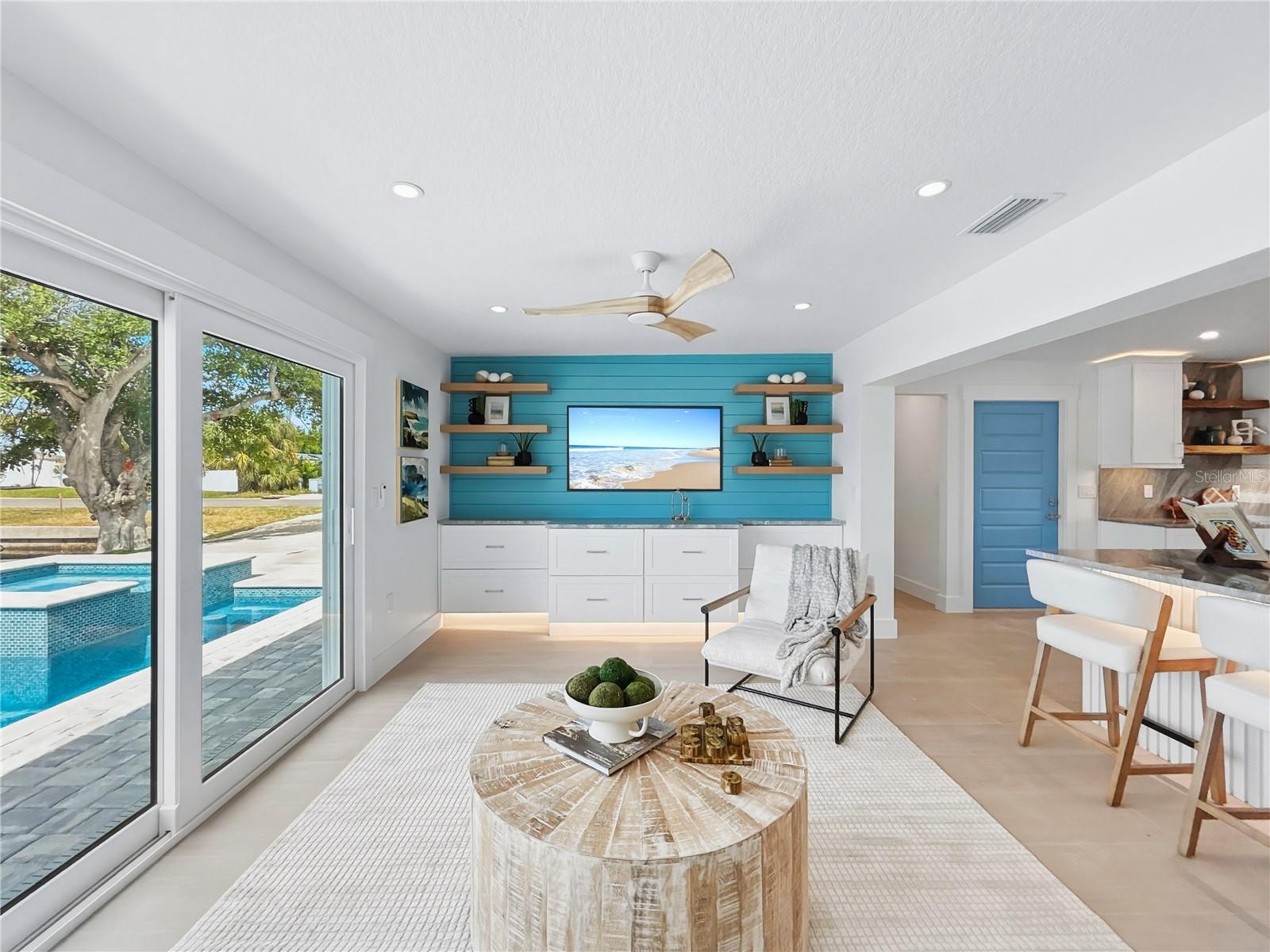 FLAMINGO CAY SECOND UNIT - Residential