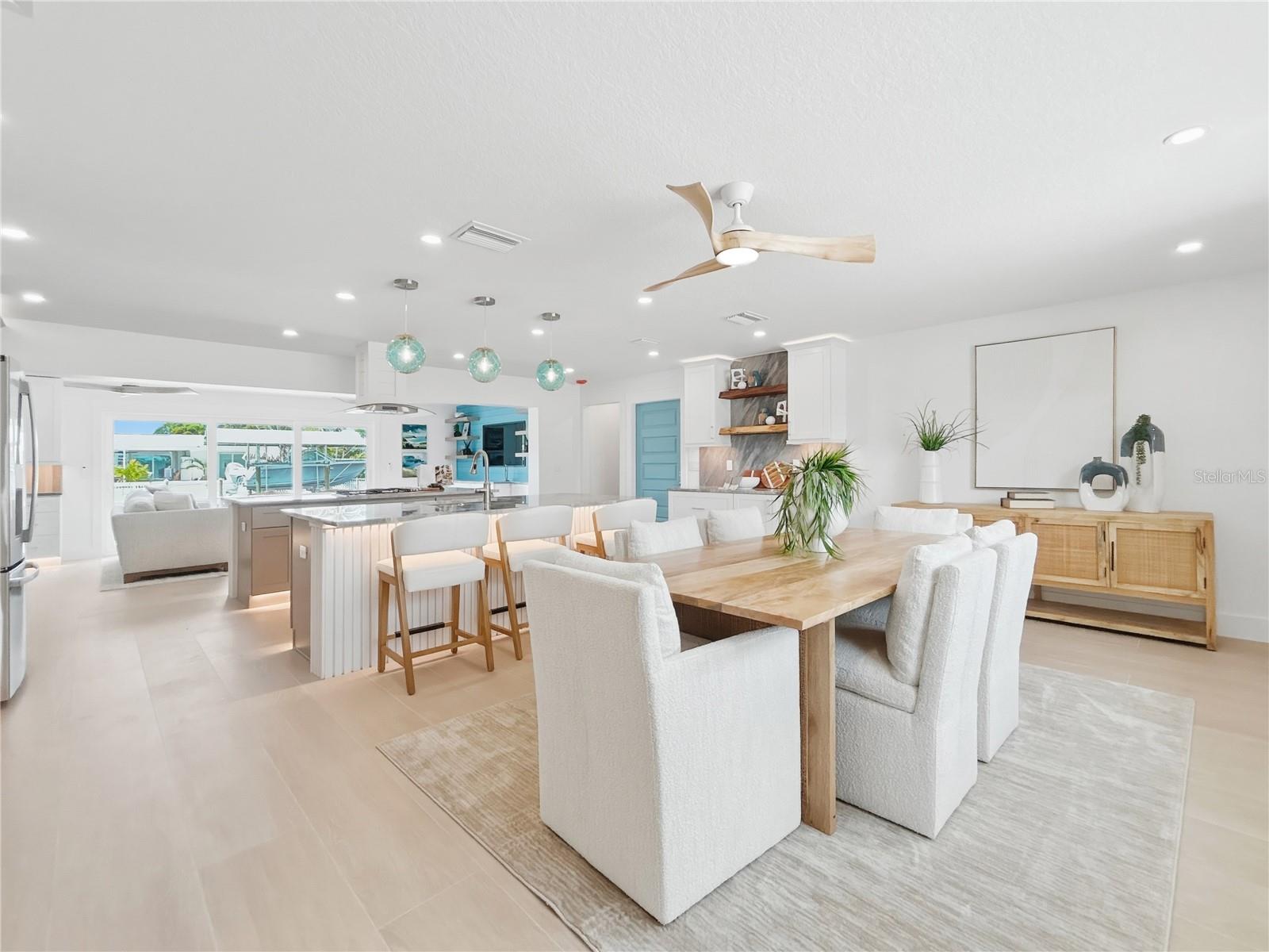FLAMINGO CAY SECOND UNIT - Residential