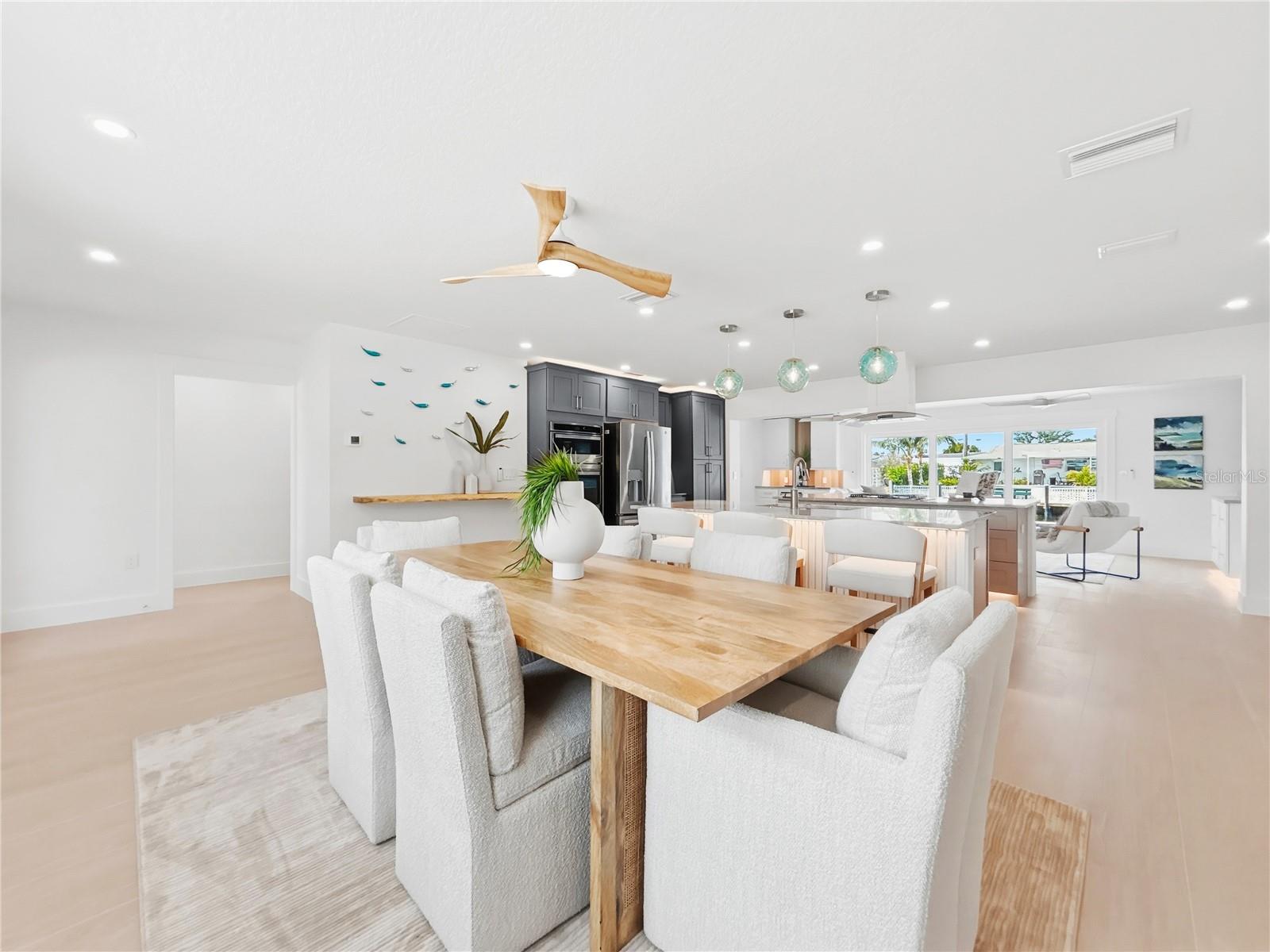 FLAMINGO CAY SECOND UNIT - Residential