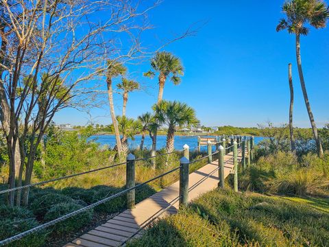 A home in PALM COAST