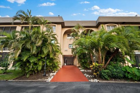 Photo of 3700 S Osprey Avenue #214, Sarasota, FL 34239 (MLS # A4667426)