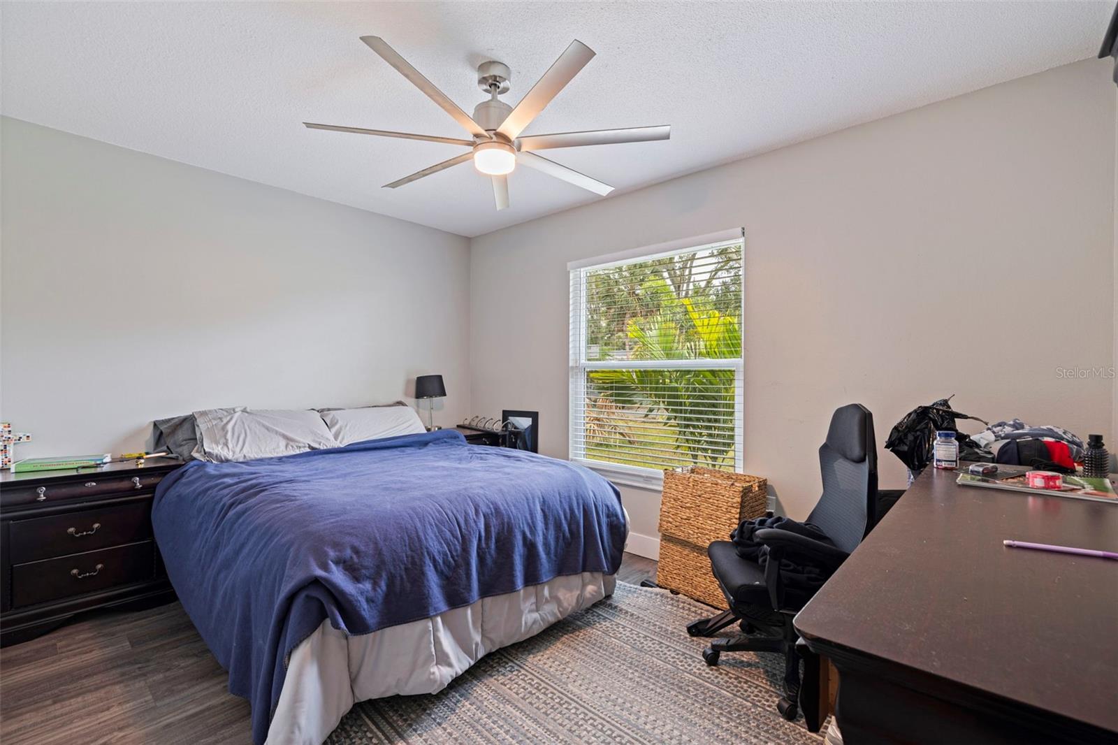 RAVENSWOOD - Residential