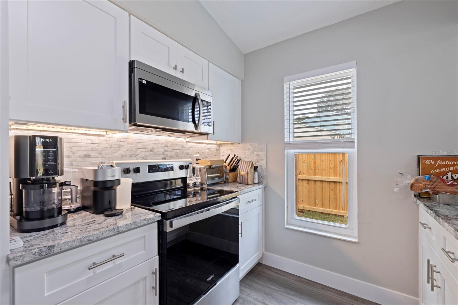 RAVENSWOOD - Residential