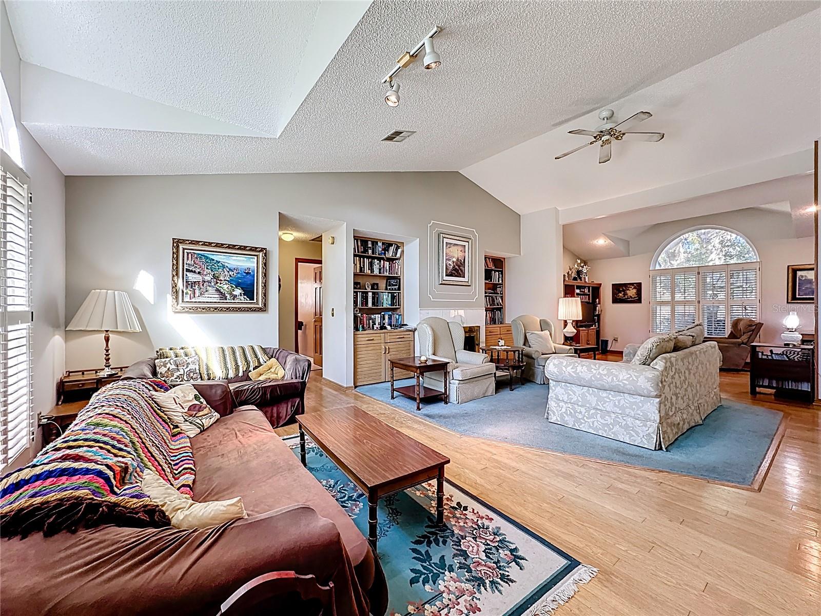 SPRING VALLEY ESTATES - Residential