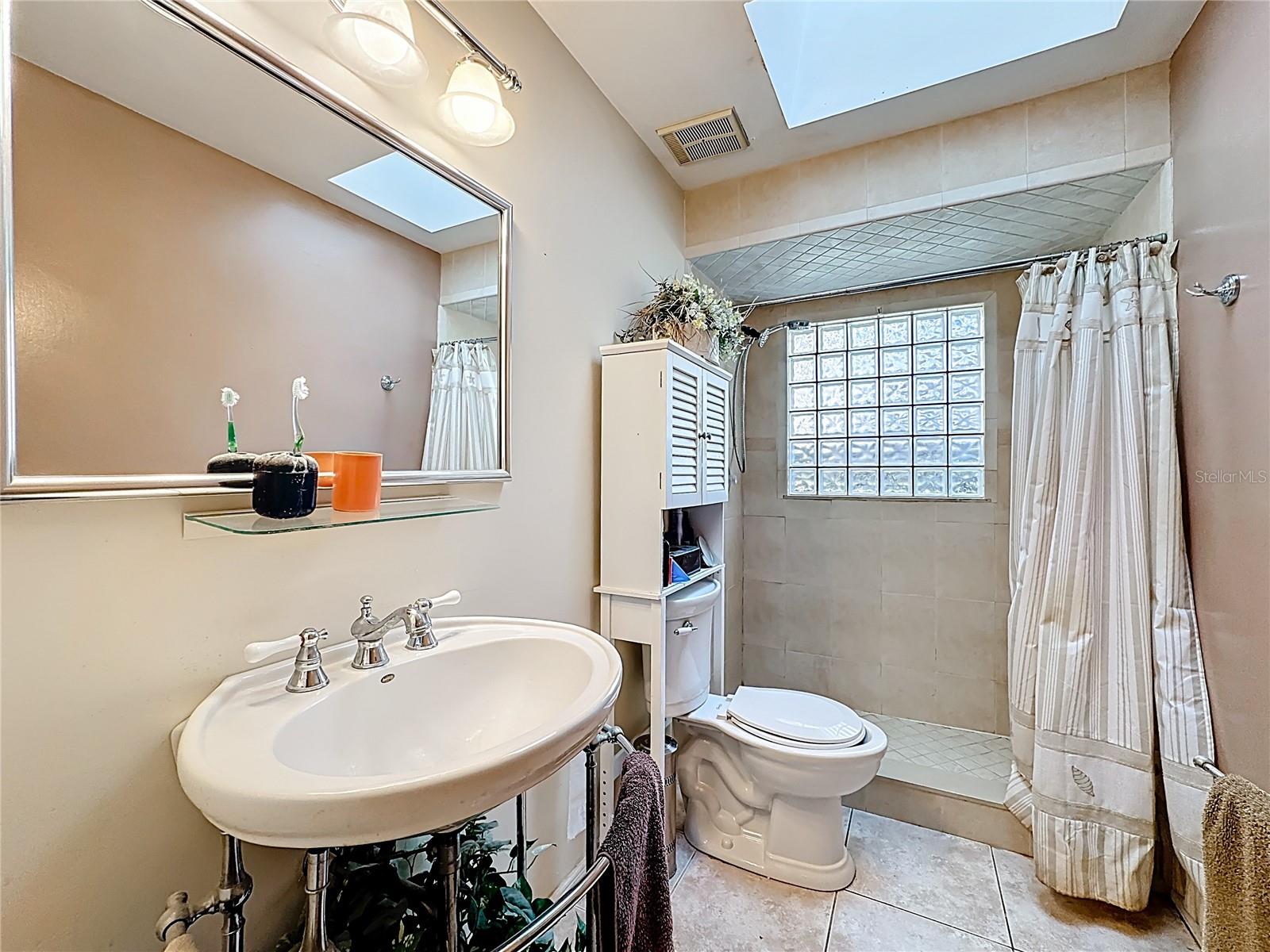 SPRING VALLEY ESTATES - Residential