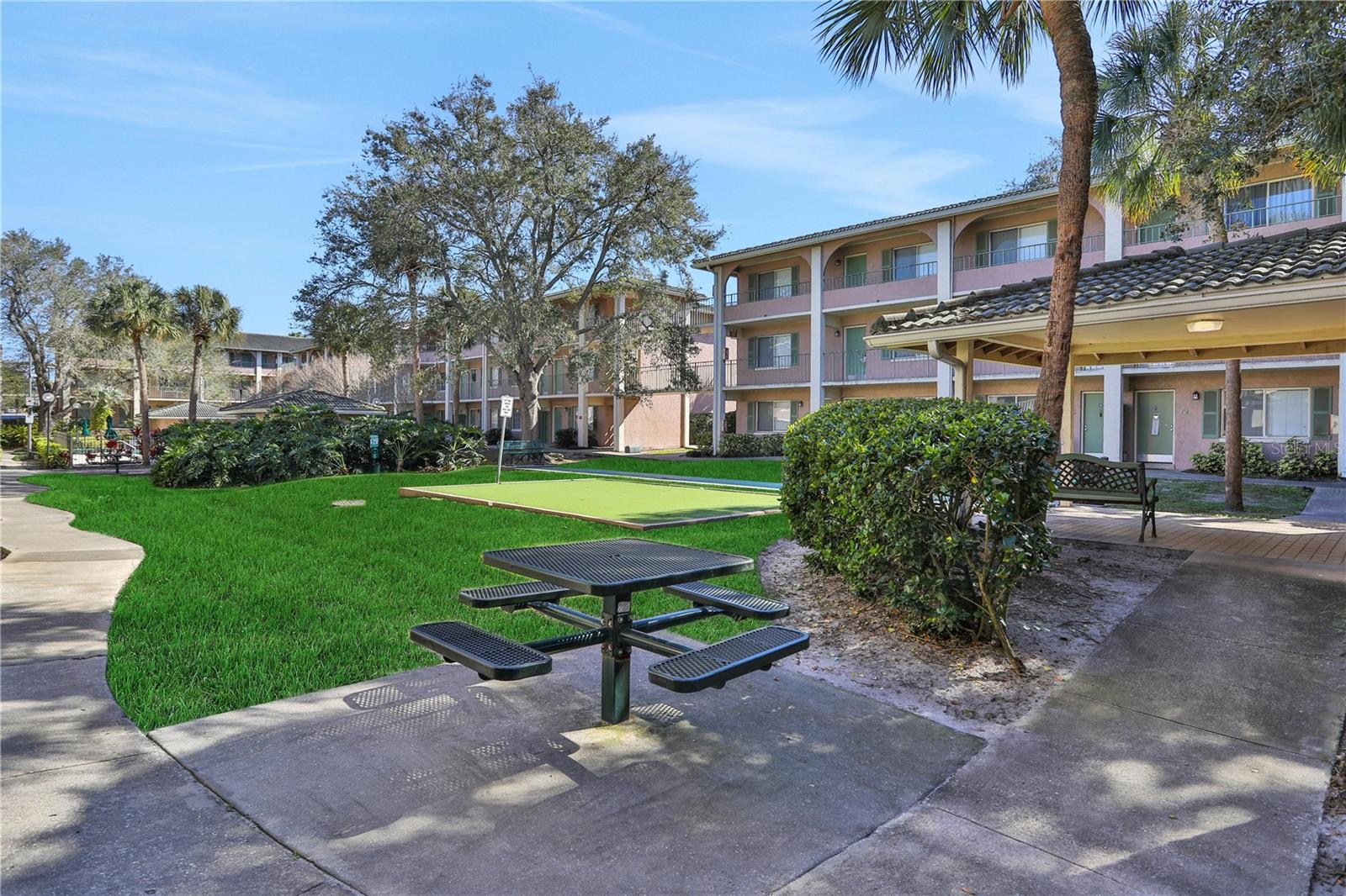 WATERSIDE AT CRANES ROOST A CONDO COMMUNITY - Residential
