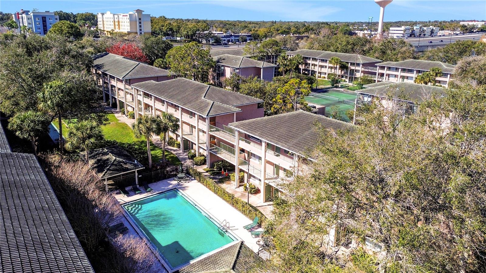 WATERSIDE AT CRANES ROOST A CONDO COMMUNITY - Residential