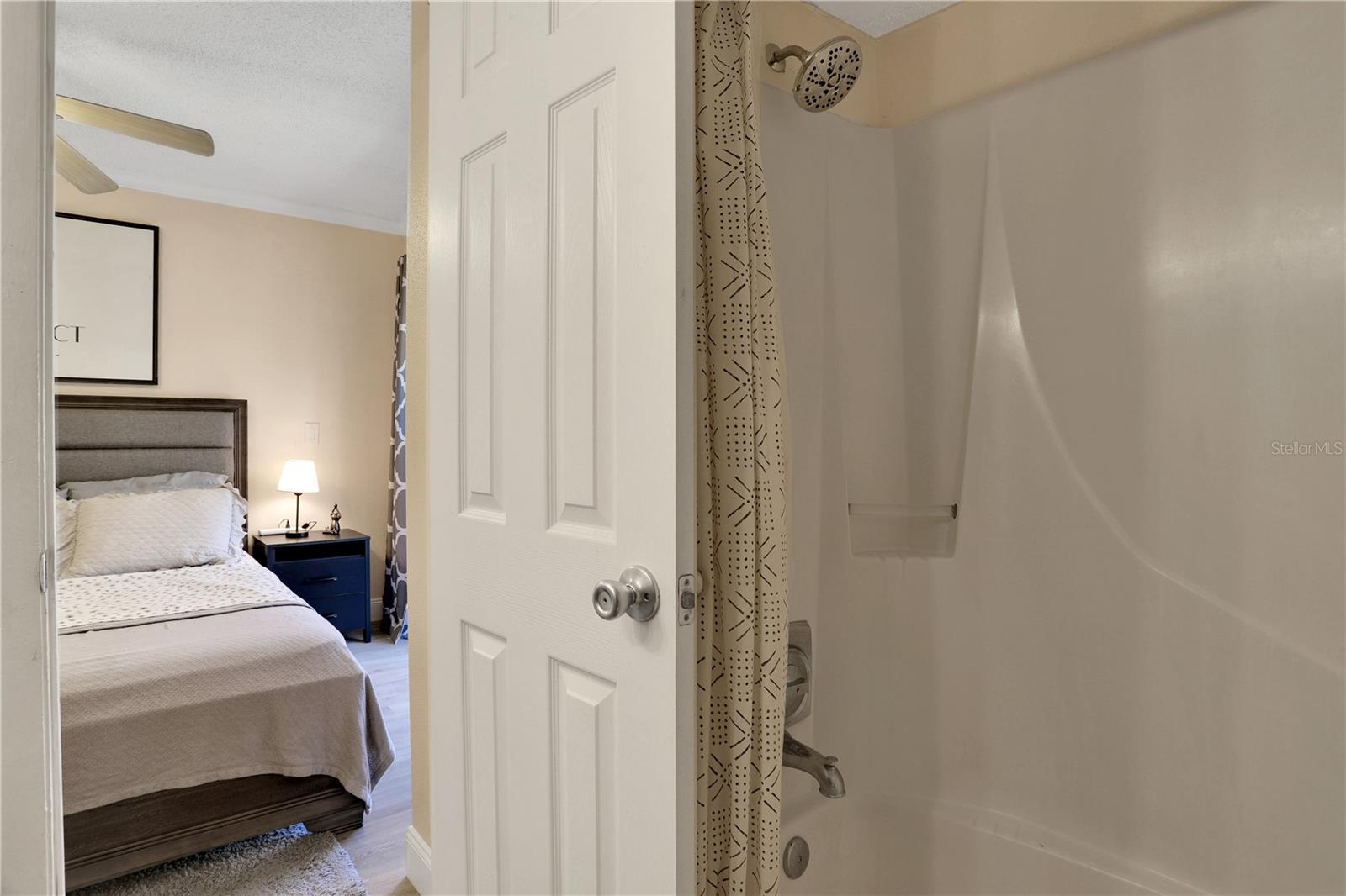 WATERSIDE AT CRANES ROOST A CONDO COMMUNITY - Residential