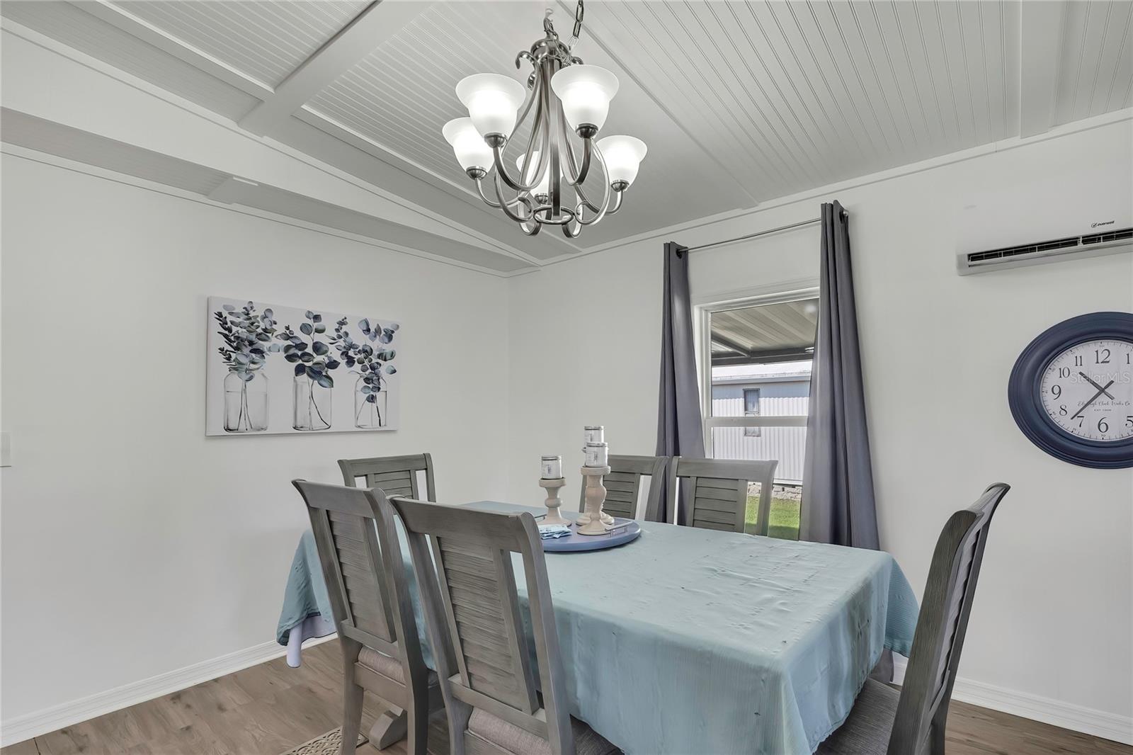 TIMBER LAKE ESTATES - Residential