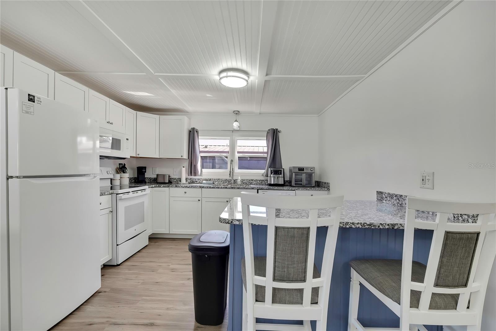 TIMBER LAKE ESTATES - Residential