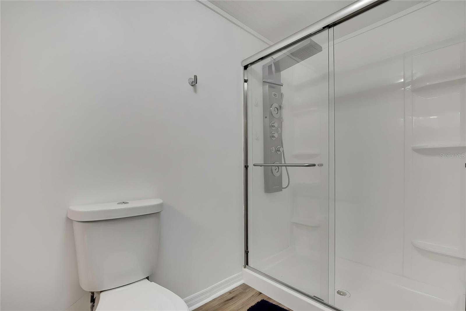 TIMBER LAKE ESTATES - Residential