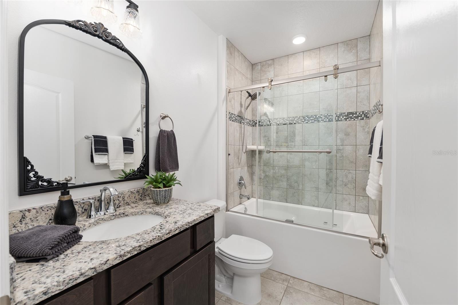 TARA VILLAGE PB 36 PG 50 - Residential