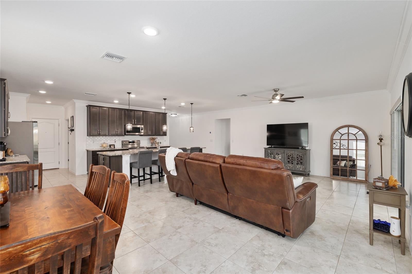 TARA VILLAGE PB 36 PG 50 - Residential