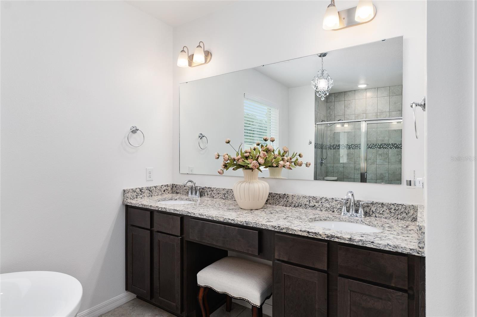 TARA VILLAGE PB 36 PG 50 - Residential