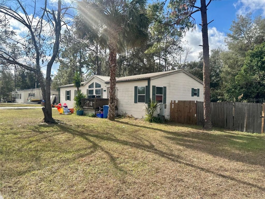 Photo of 12706 Hawk Hill Drive, Thonotosassa, FL 33592 (MLS # TB8333505)