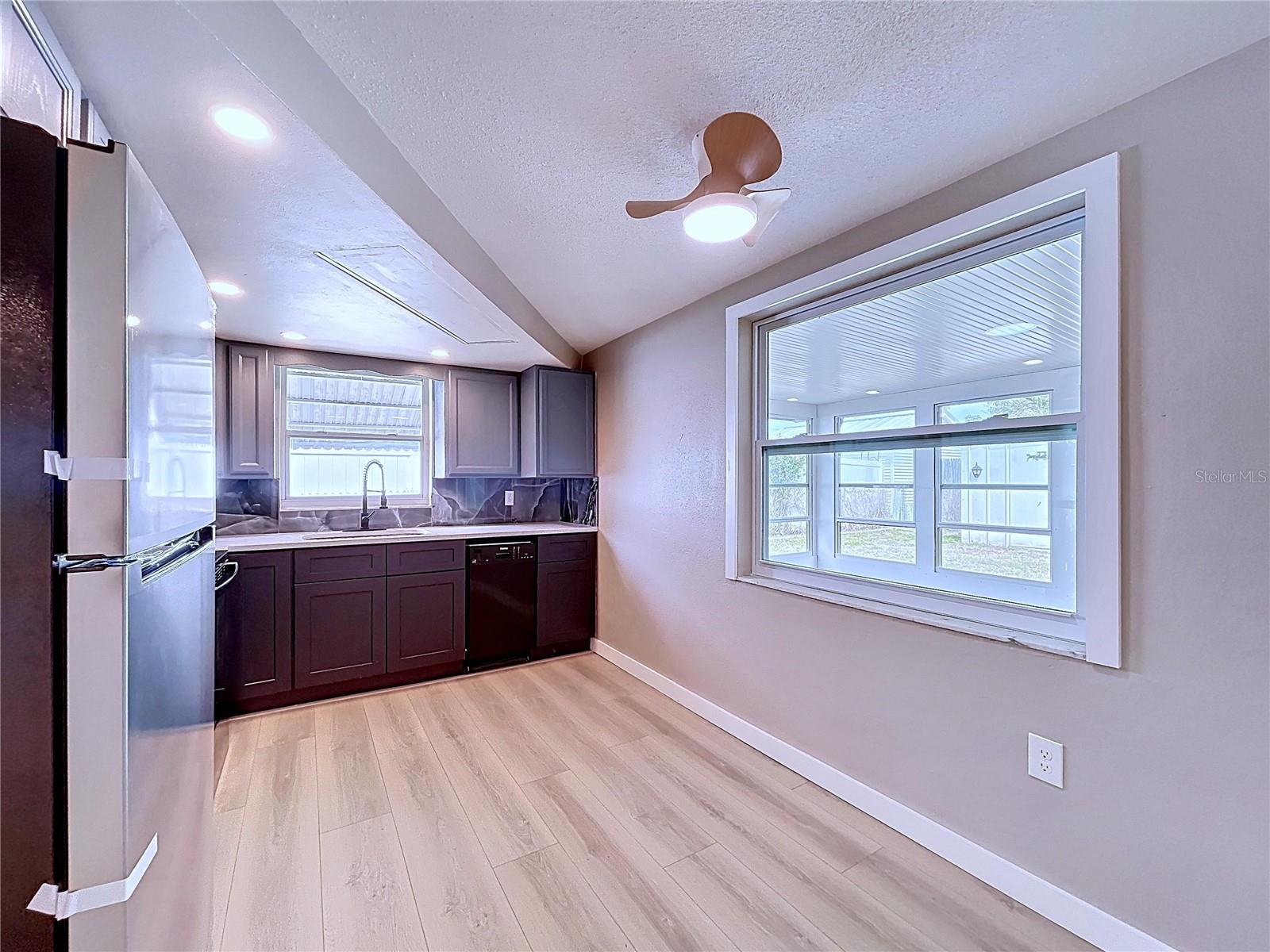 HOLIDAY LAKE ESTATES - Residential