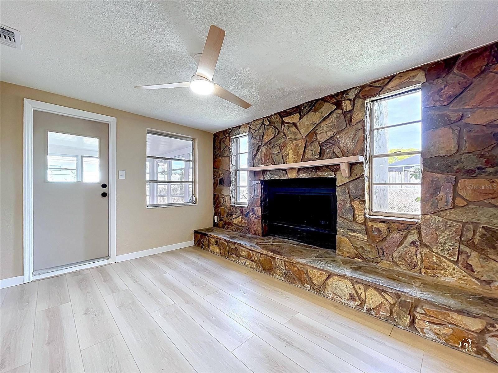 HOLIDAY LAKE ESTATES - Residential