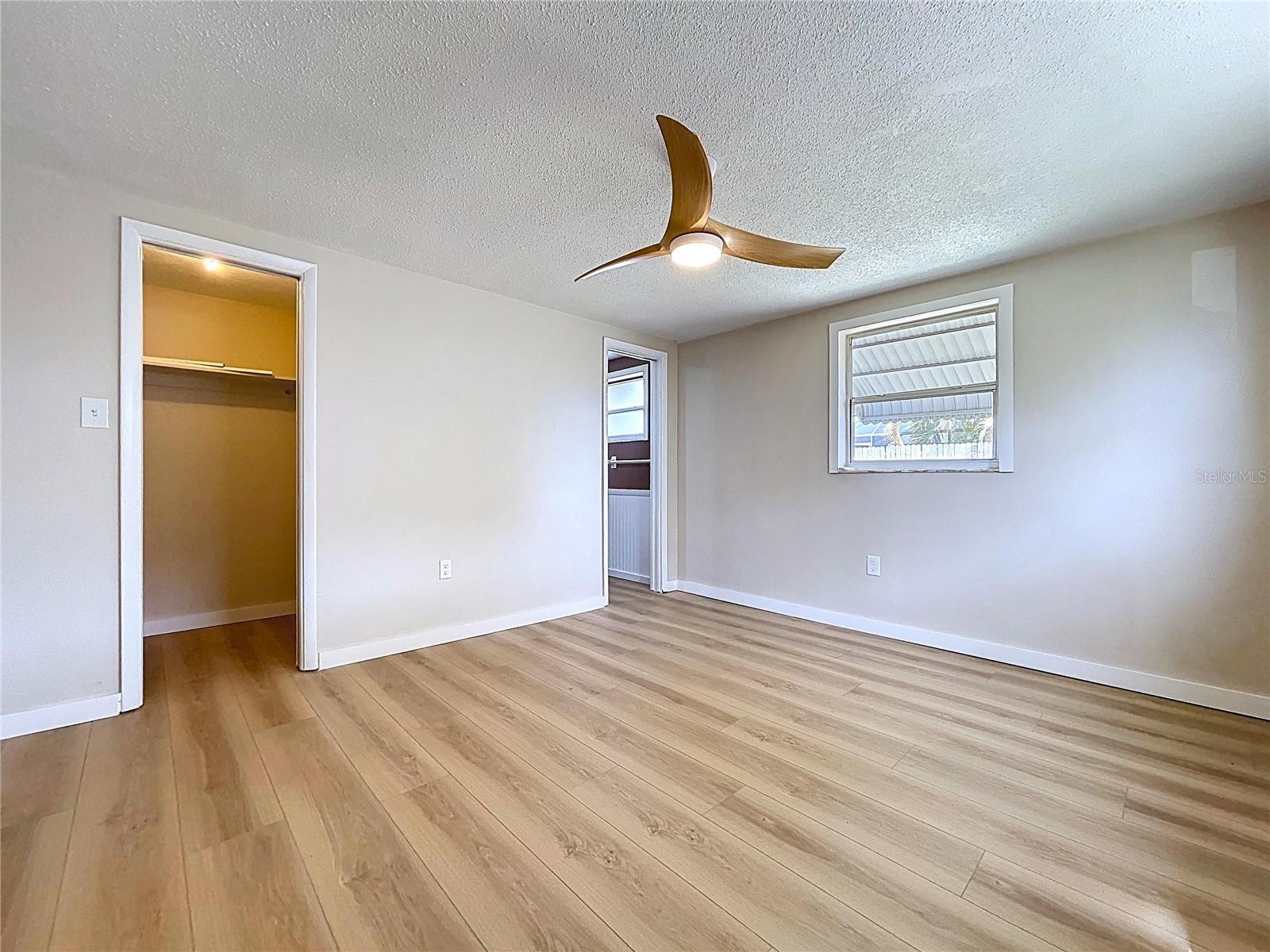 HOLIDAY LAKE ESTATES - Residential