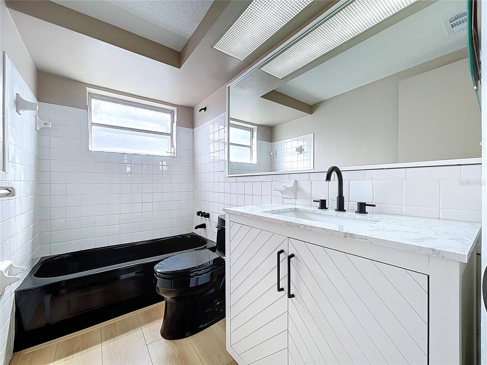 HOLIDAY LAKE ESTATES - Residential